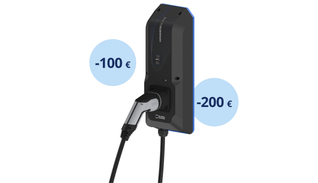 Elektromobilių įkrovimo stotelė.
